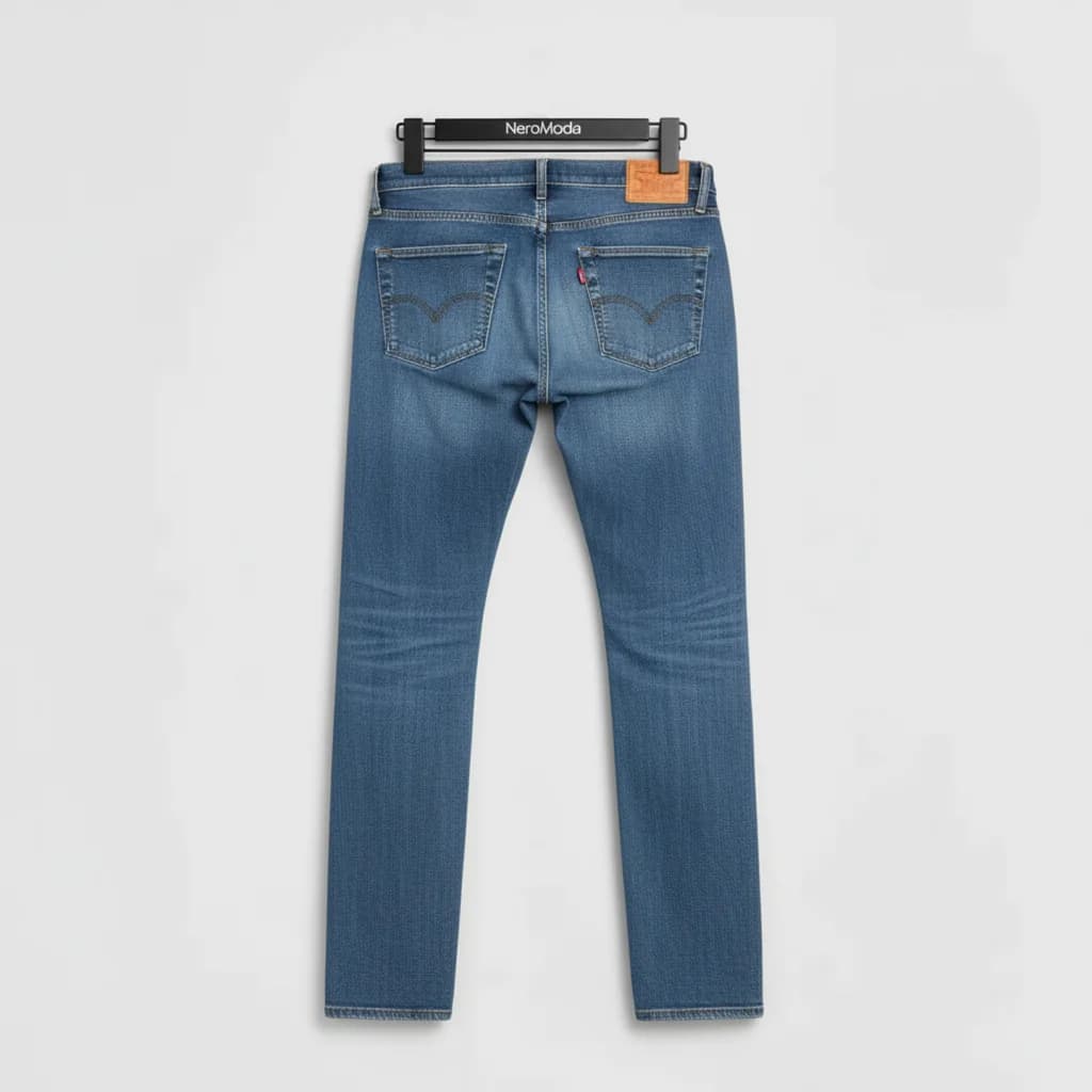 محصول Levis Jeans آبی – نمای جلو