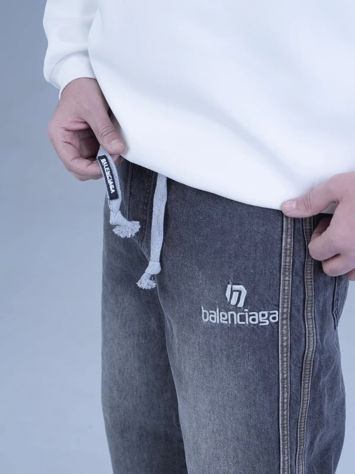 ذغالی BALENCIAGA 602