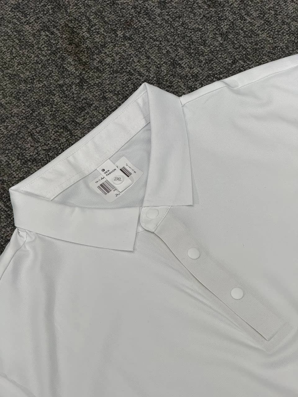 تی شرت یقه دار بیسیک